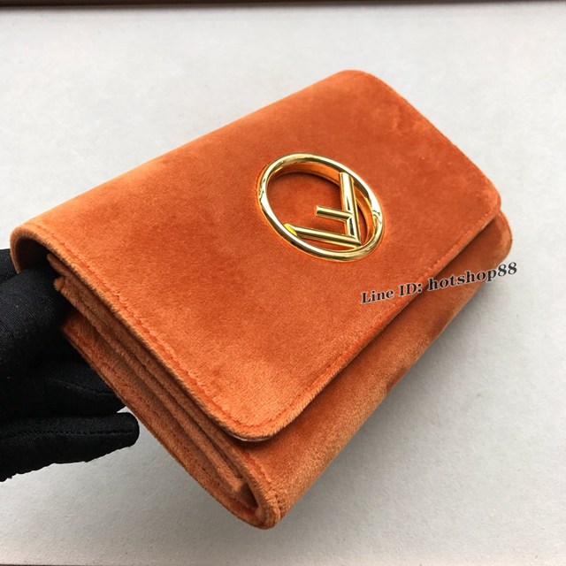 FENDI专柜精品包包 芬迪秋冬新款鏈條女包 0012棕色 Fendi多功能迷你斜跨包 fdzg2363